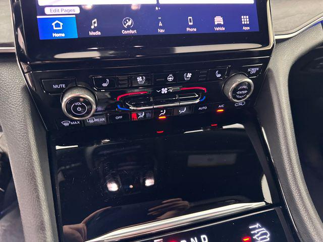 2022 Jeep Grand Cherokee Overland 4x4