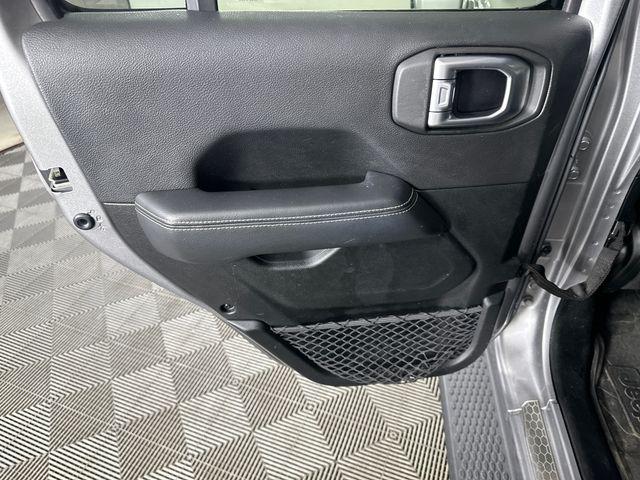 2020 Jeep Wrangler Sahara 4x4