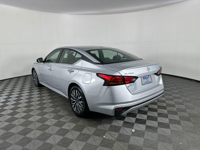 2023 Nissan Altima SV FWD