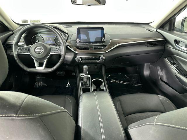 2023 Nissan Altima SV FWD