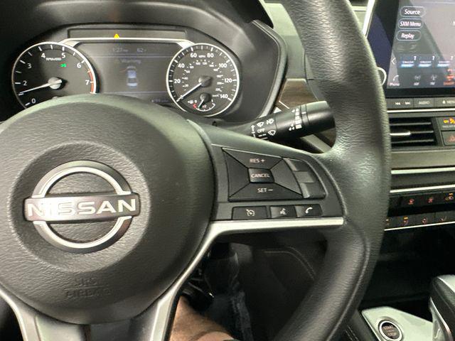 2023 Nissan Altima SV FWD