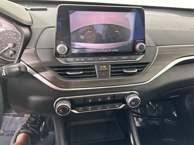 2023 Nissan Altima SV FWD