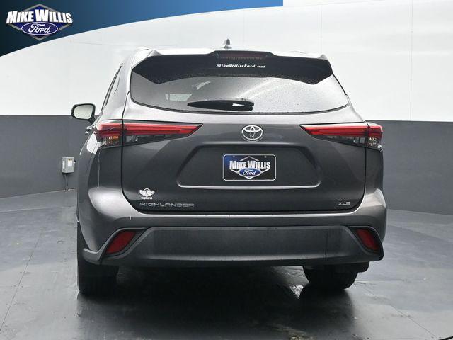 2022 Toyota Highlander XLE