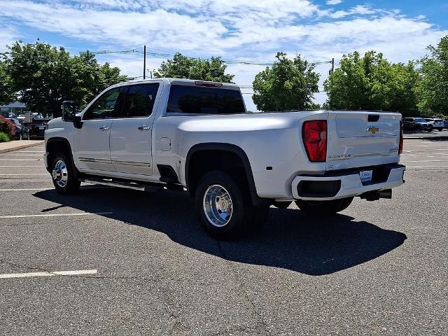 2024 Chevrolet Silverado 3500HD 4WD Crew Cab Long Bed High Country