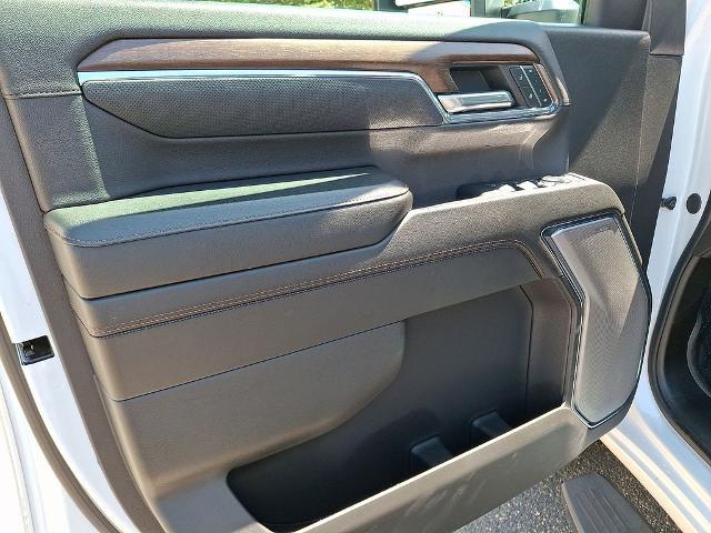 2024 Chevrolet Silverado 3500HD 4WD Crew Cab Long Bed High Country