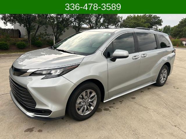2025 Toyota Sienna LE for sale in Greensboro, NC