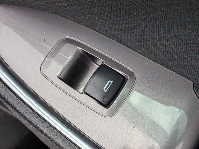 2021 Chevrolet Malibu FWD LT