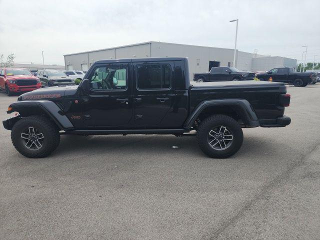 2024 Jeep Gladiator Sport