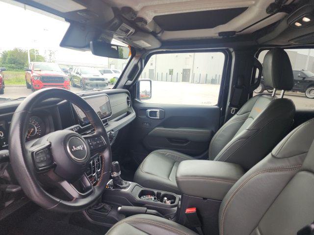 2024 Jeep Gladiator Sport