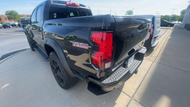 2023 Chevrolet Colorado 4WD Crew Cab Short Box Trail Boss