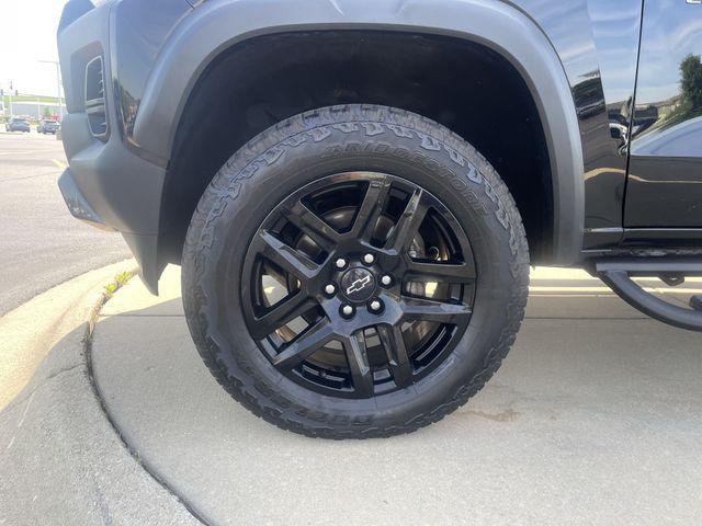2023 Chevrolet Colorado 4WD Crew Cab Short Box Trail Boss