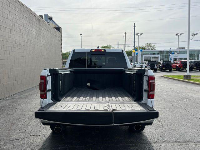 2020 Ram 1500 Big Horn Crew Cab 4x4 5'7" Box