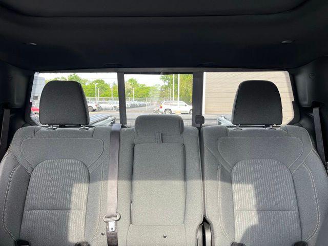 2020 Ram 1500 Big Horn Crew Cab 4x4 5'7" Box