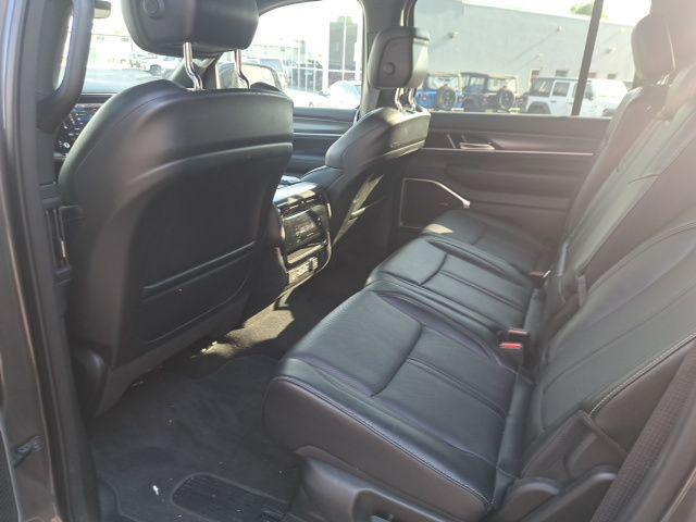 2023 Jeep Wagoneer Series III 4x4