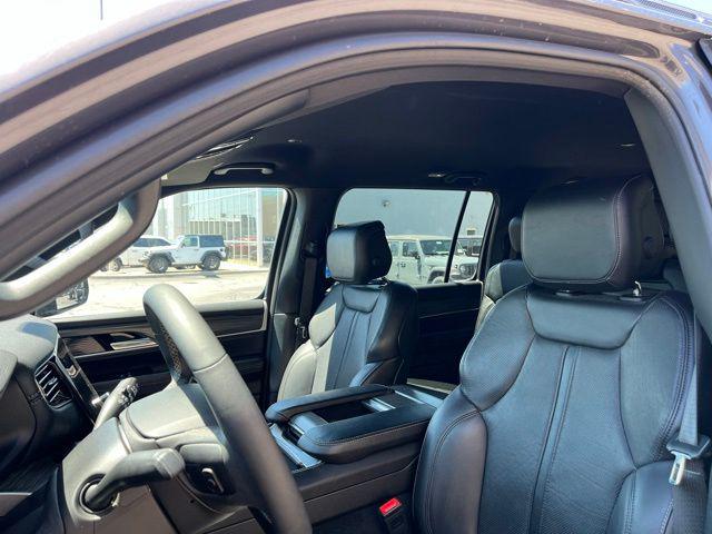 2023 Jeep Wagoneer Series III 4x4