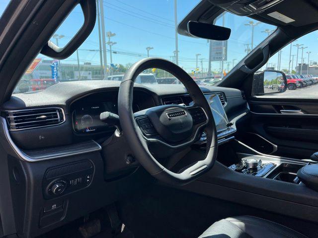 2023 Jeep Wagoneer Series III 4x4