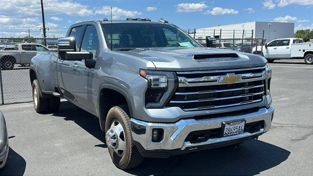 2024 Chevrolet Silverado 3500HD 4WD Crew Cab Long Bed LTZ