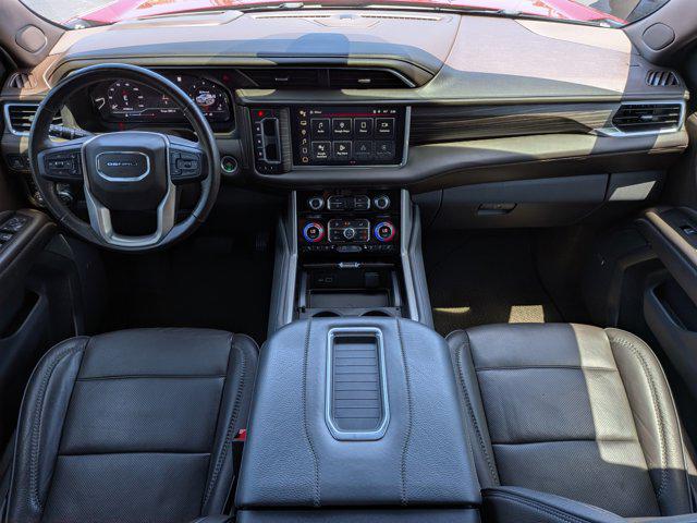 2022 GMC Yukon 4WD Denali