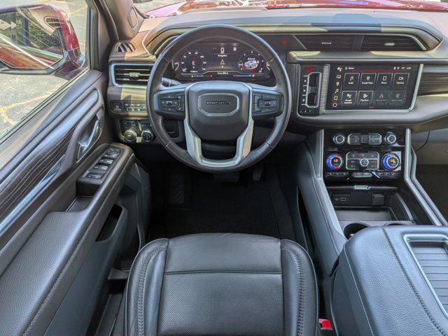 2022 GMC Yukon 4WD Denali