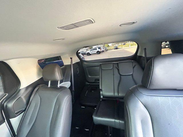 2024 Kia Carnival MPV EX
