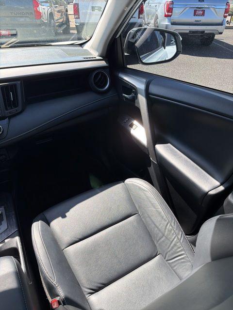 2018 Toyota RAV4 Platinum