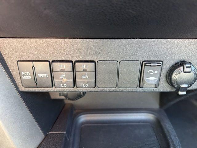 2018 Toyota RAV4 Platinum