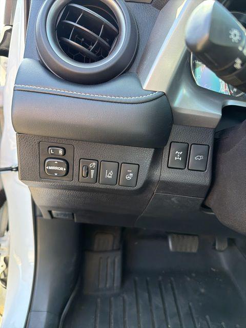 2018 Toyota RAV4 Platinum