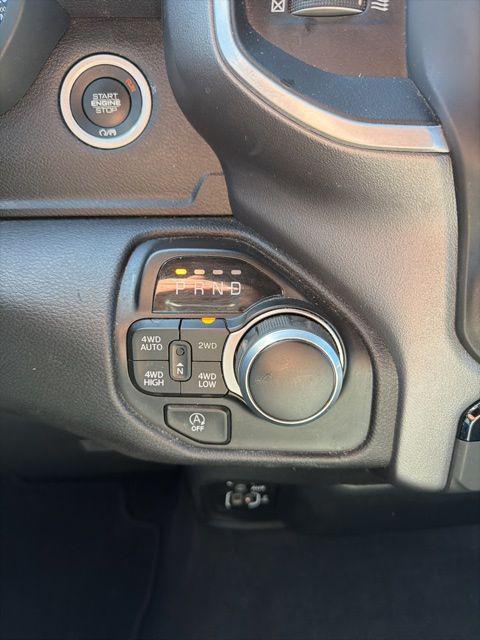 2022 Ram 1500 Big Horn Crew Cab 4x4 5'7" Box