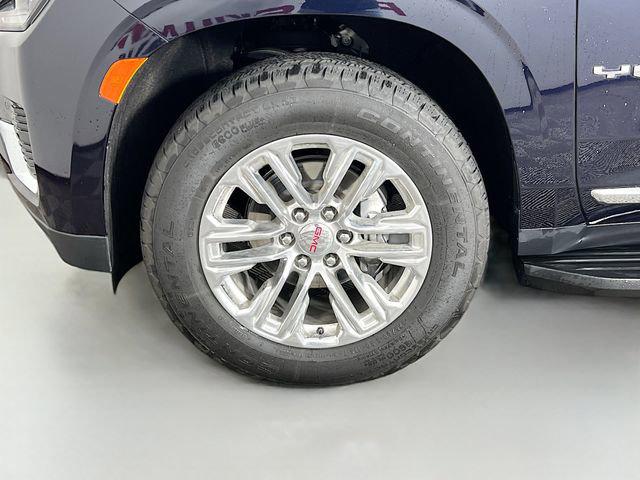 2023 GMC Yukon XL 4WD SLT