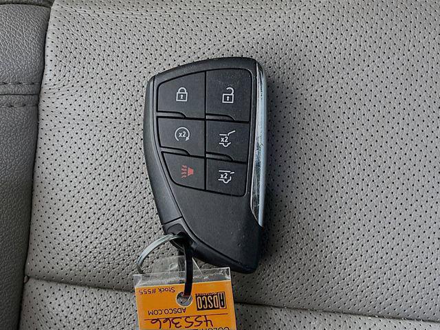 2023 GMC Yukon XL 4WD SLT