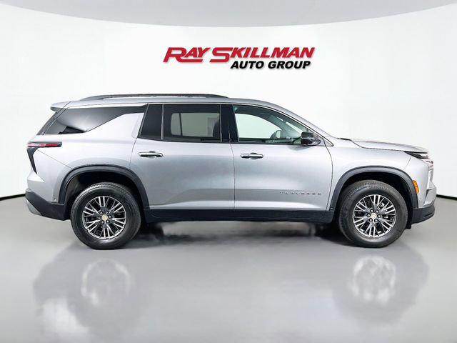 2024 Chevrolet Traverse FWD LT