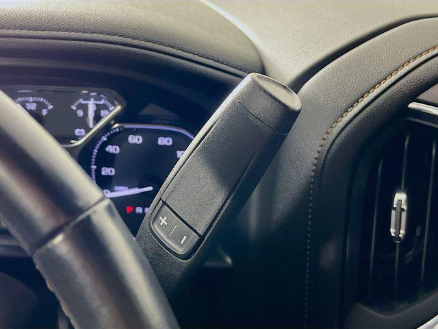 2022 GMC Sierra 1500 Limited 4WD Crew Cab Short Box AT4