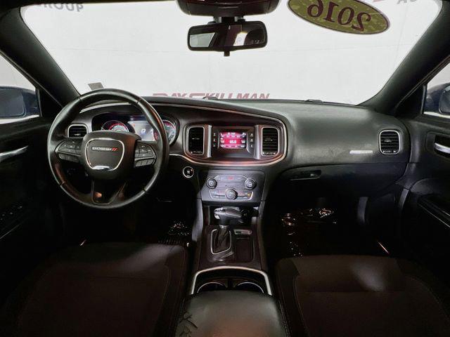 2016 Dodge Charger SE