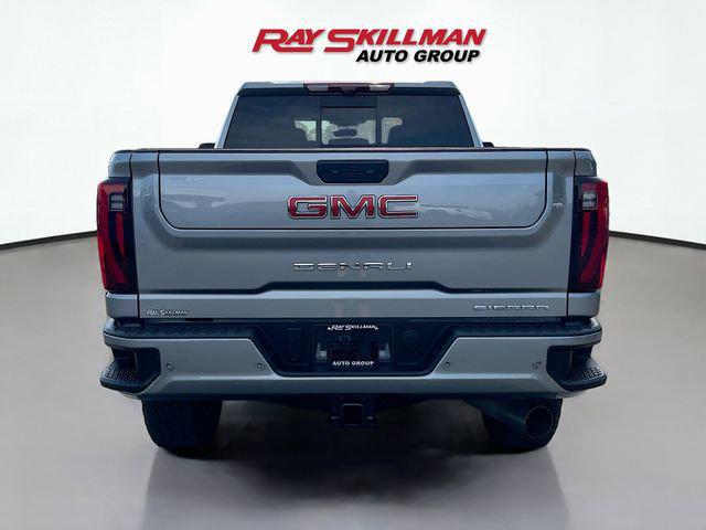 2025 GMC Sierra 2500HD 4WD Crew Cab Standard Bed Denali