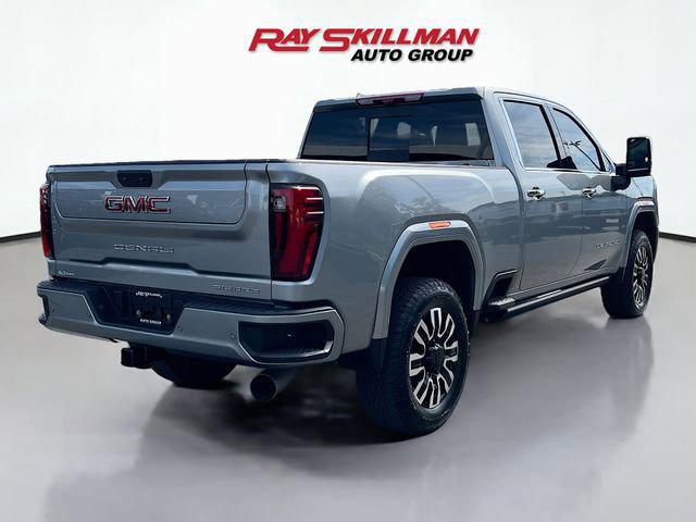 2025 GMC Sierra 2500HD 4WD Crew Cab Standard Bed Denali