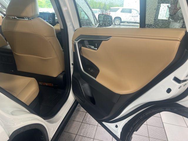 2024 Toyota RAV4 Hybrid Limited