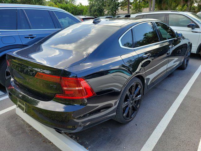 2018 Volvo S90 T5 Momentum