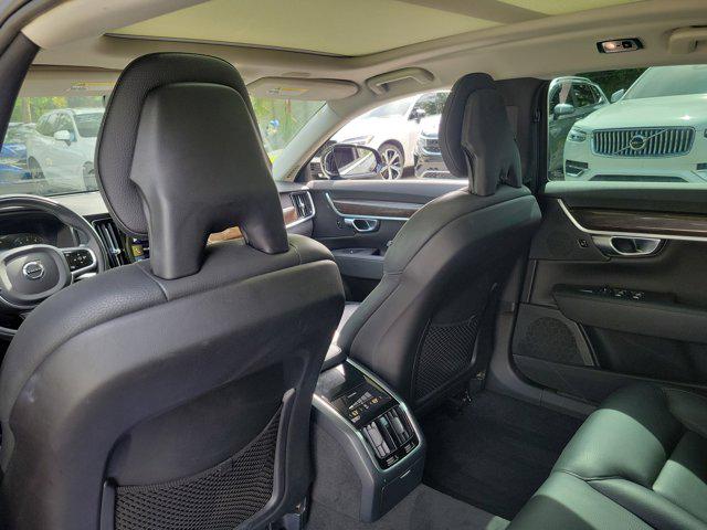2018 Volvo S90 T5 Momentum