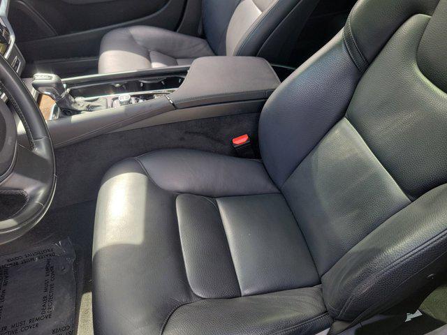 2018 Volvo S90 T5 Momentum