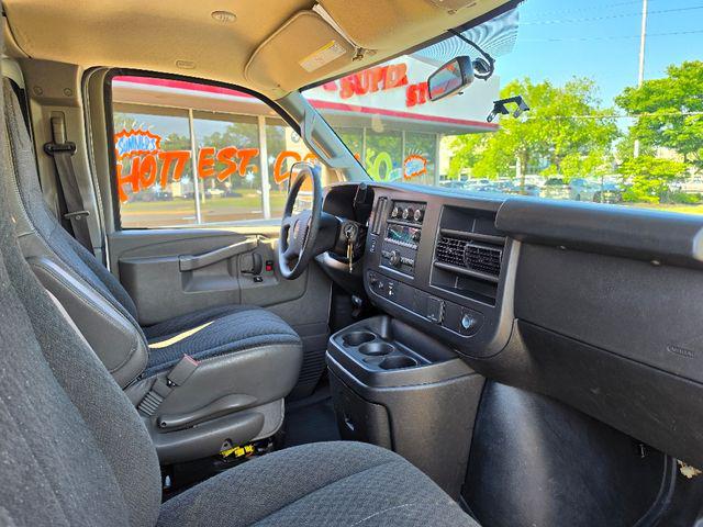 2024 GMC Savana Cargo RWD 2500 Regular Wheelbase Work Van