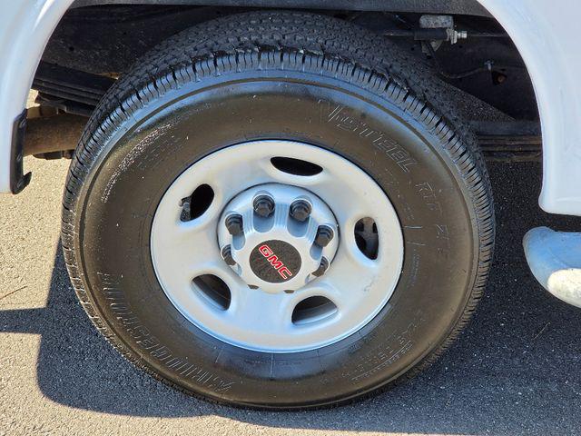 2024 GMC Savana Cargo RWD 2500 Regular Wheelbase Work Van