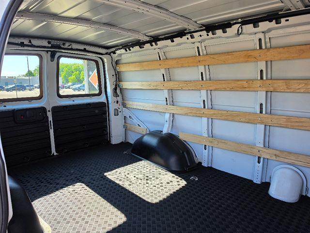 2024 GMC Savana Cargo RWD 2500 Regular Wheelbase Work Van