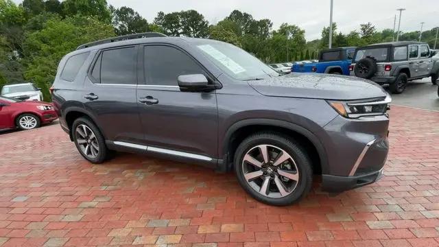 2023 Honda Pilot AWD Elite