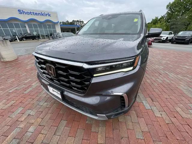 2023 Honda Pilot AWD Elite