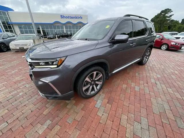2023 Honda Pilot AWD Elite