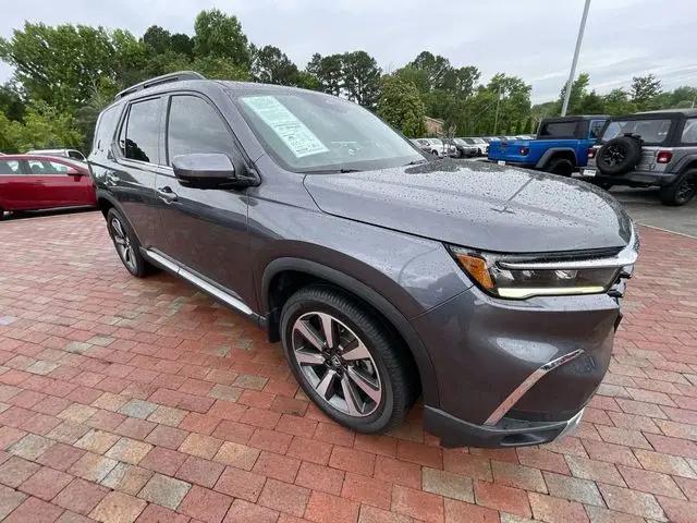 2023 Honda Pilot AWD Elite
