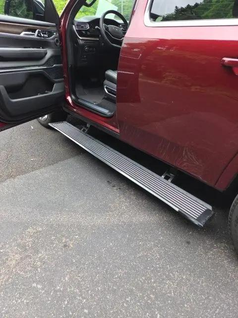 2023 Jeep Grand Wagoneer Series II 4x4