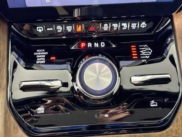 2023 Jeep Grand Wagoneer Series II 4x4