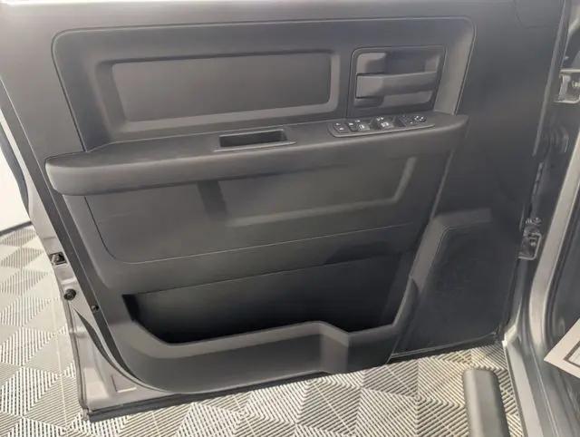 2022 Ram 1500 Classic Tradesman Crew Cab 4x4 5'7" Box
