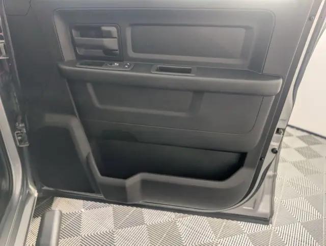 2022 Ram 1500 Classic Tradesman Crew Cab 4x4 5'7" Box